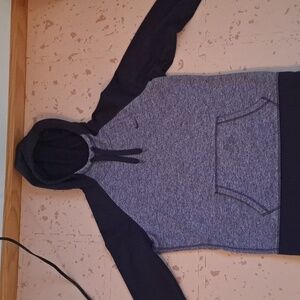 (Girls large) Purple Nike sweatshirt 💜